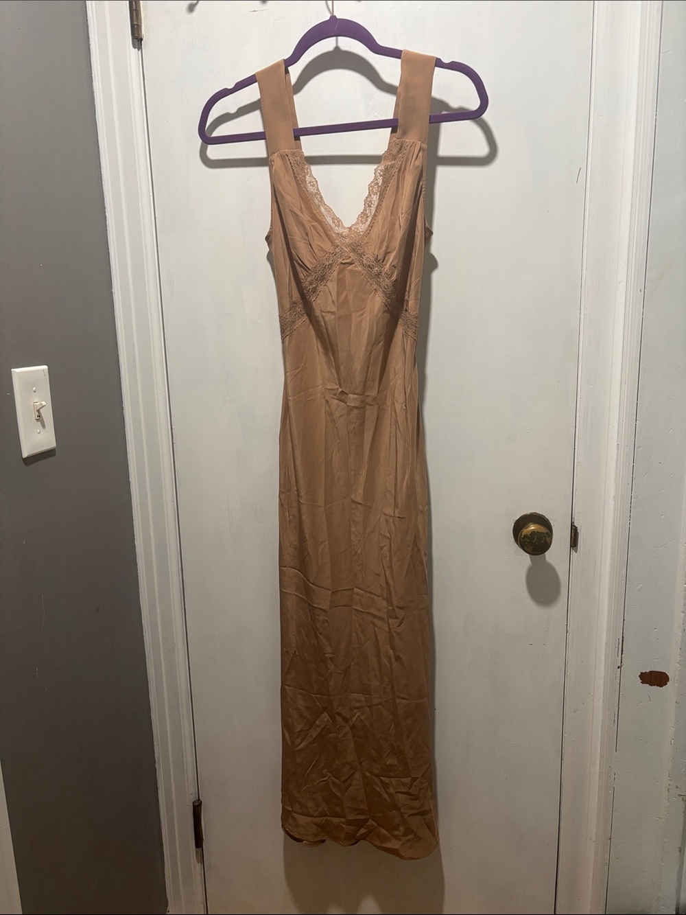 REFORMATION Provence midi dress in buff - Picture 2 of 9